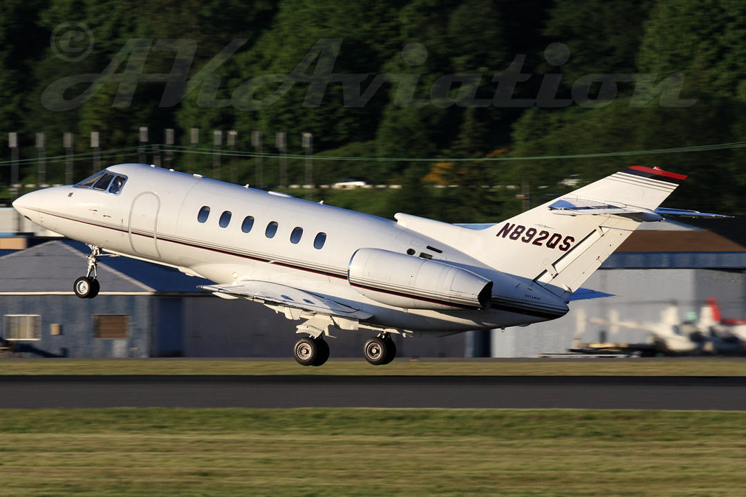 Netjets Raytheon Hawker 800XP