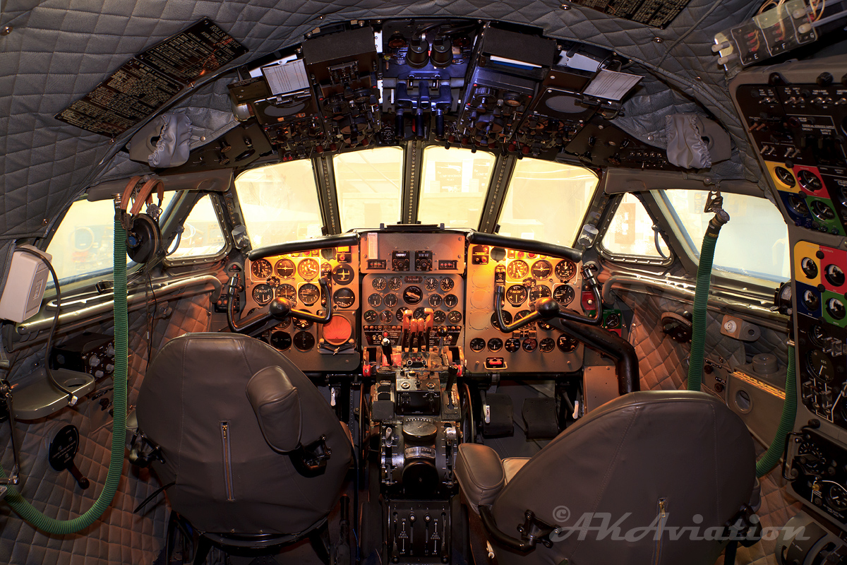 De Havilland Comet Cockpit