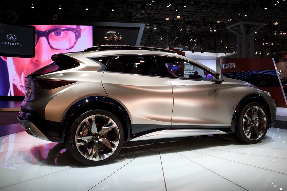 2016 Infiniti QX30 - First Look