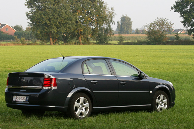 2003 Opel Vectra