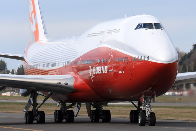 First flight of the 747-8i