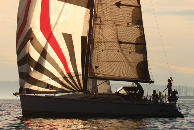 18 Northwest Yachting Features